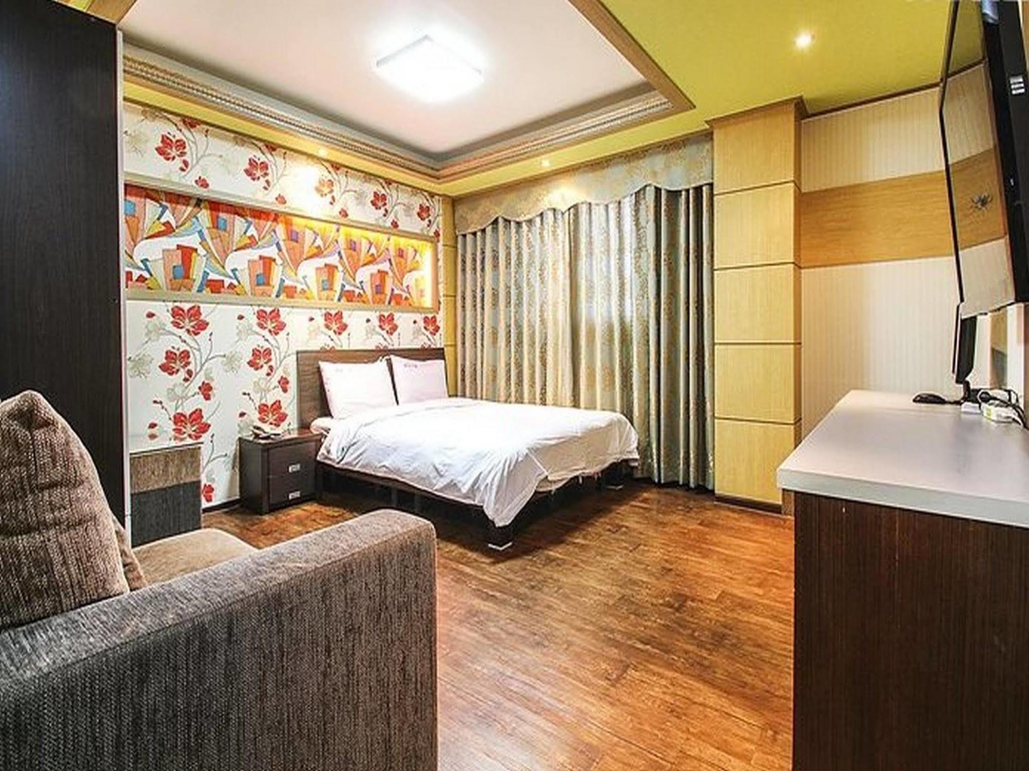 Ever Hotel Jeju Eksteriør bilde